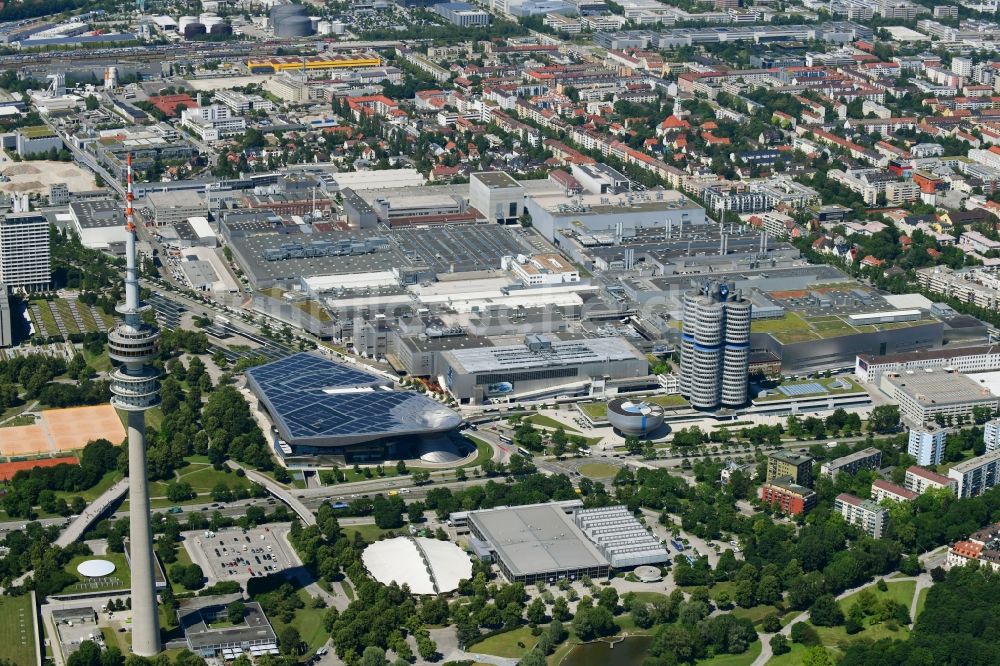 Luftaufnahme München - Werksgelände der Bayerische Motoren Werke Aktiengesellschaft in München im Bundesland Bayern, Deutschland