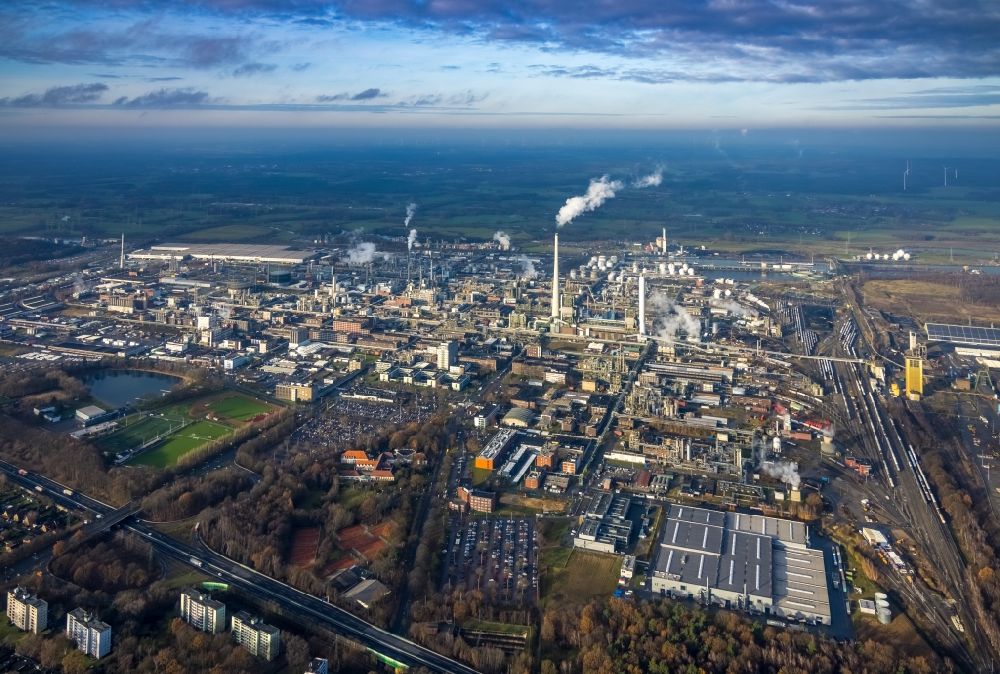 Luftbild Marl - Werksgelände des Chemieproduzenten Chemiepark Marl in Marl im Bundesland Nordrhein-Westfalen, Deutschland