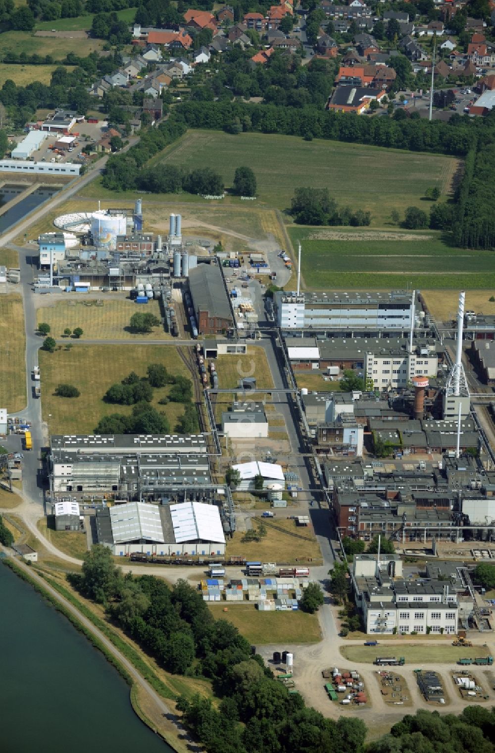 Luftbild Seelze - Werksgelände des Chemieproduzenten Honeywell Specialty Chemicals Seelze GmbH in Seelze im Bundesland Niedersachsen