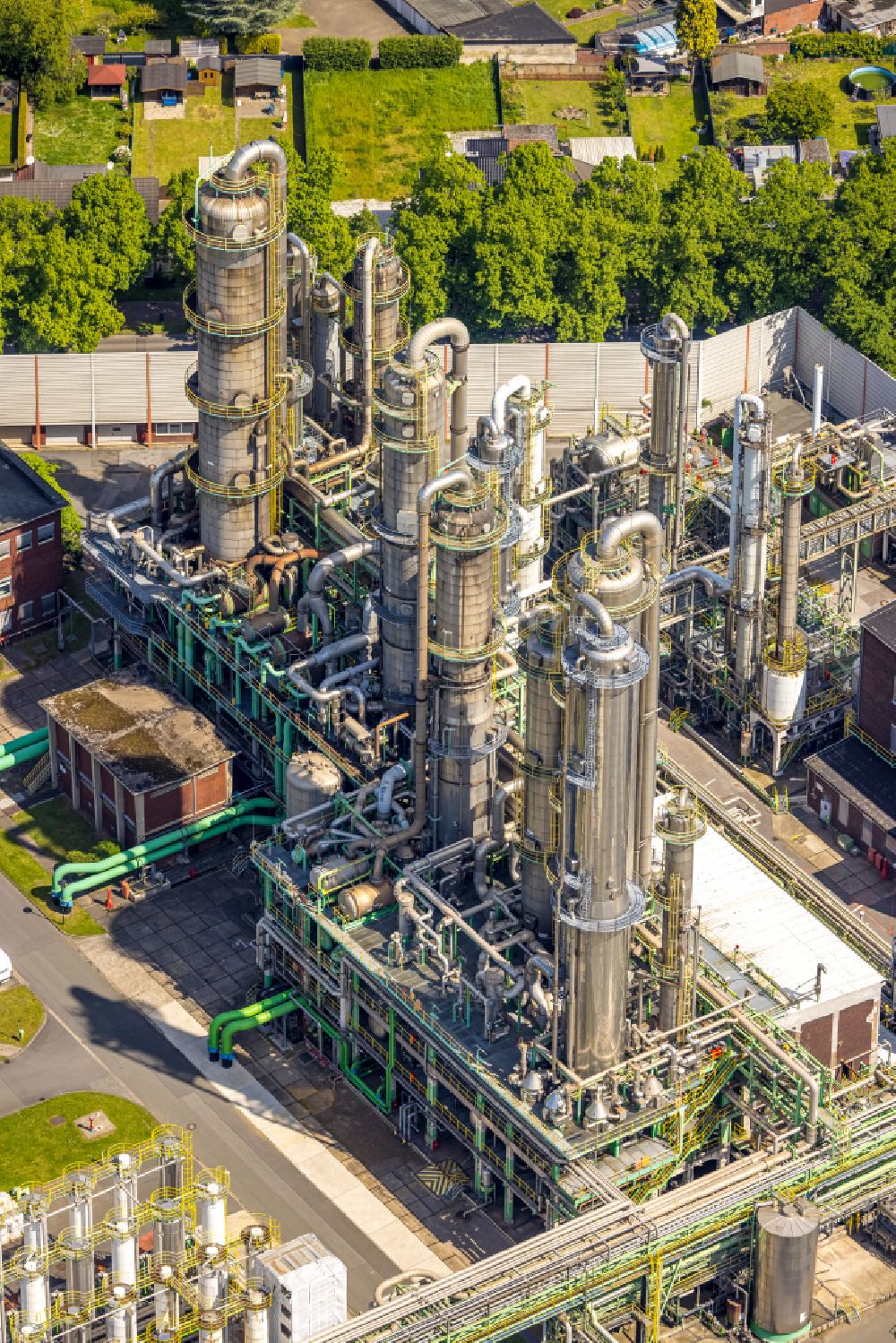 Luftaufnahme Gladbeck - Werksgelände des Chemieproduzenten Ineos Phenol in Gladbeck im Bundesland Nordrhein-Westfalen, Deutschland