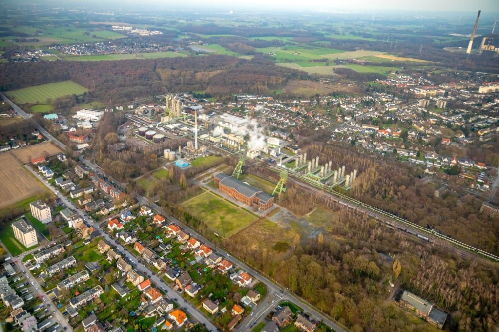 Gladbeck von oben - Werksgelände des Chemieproduzenten Ineos Phenol GmbH in Gladbeck im Bundesland Nordrhein-Westfalen