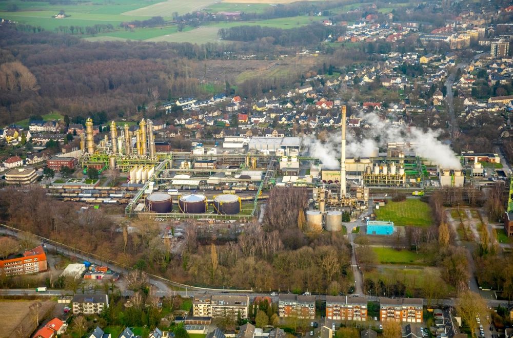 Gladbeck von oben - Werksgelände des Chemieproduzenten Ineos Phenol GmbH in Gladbeck im Bundesland Nordrhein-Westfalen