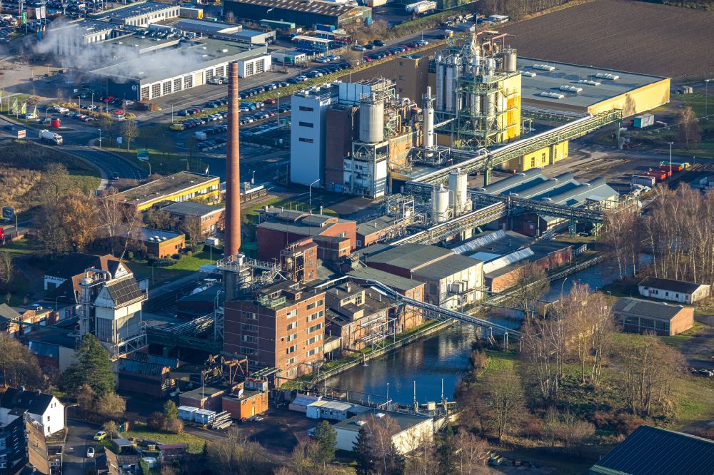 Luftbild Arnsberg - Werksgelände des Chemieproduzenten Perstorp Chemicals GmbH in Arnsberg im Bundesland Nordrhein-Westfalen, Deutschland