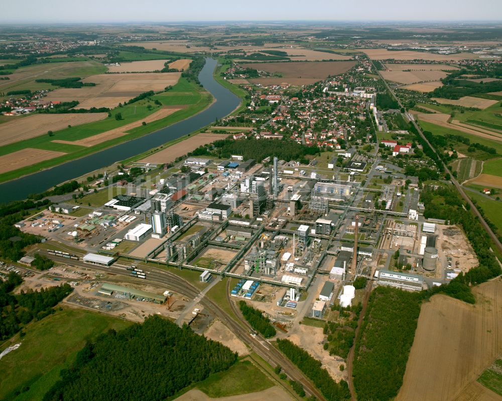 Nünchritz von oben - Werksgelände des Chemieproduzenten Wacker Chemie AG, Werk Nünchritz in Nünchritz im Bundesland Sachsen, Deutschland