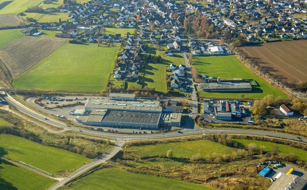 Luftaufnahme Balve - Werksgelände der der RICKMEIER GmbH in Balve im Bundesland Nordrhein-Westfalen, Deutschland