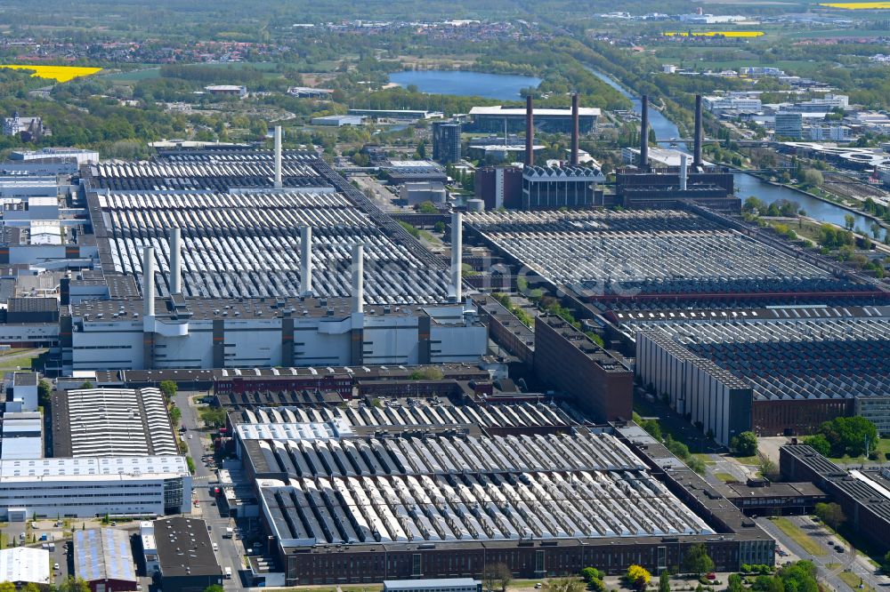 Luftbild Wolfsburg - Werksgelände der der VW VOLKSWAGEN AG in Wolfsburg im Bundesland Niedersachsen, Deutschland