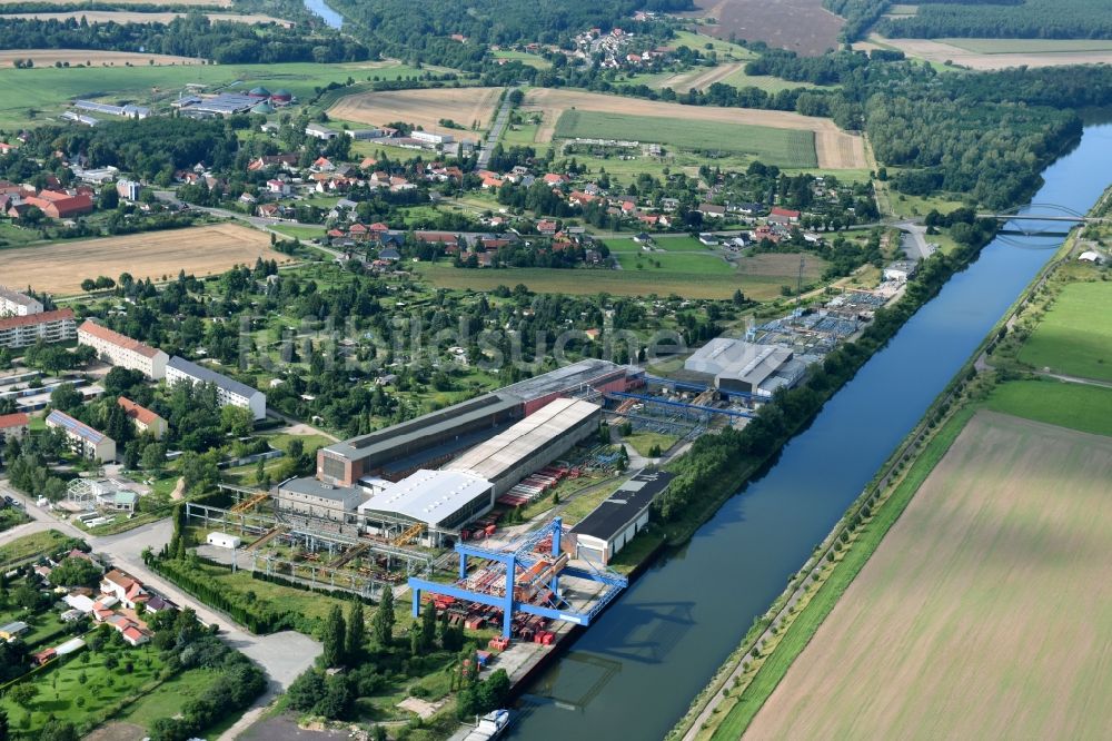 Elbe-Parey von oben - Werksgelände der der Wiegel Parey GmbH & Co. KG an der Genthiner Straße im Ortsteil Parey in Elbe-Parey im Bundesland Sachsen-Anhalt, Deutschland