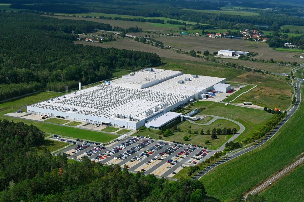Luftaufnahme Bernsdorf - Werksgelände der TD Deutsche Klimakompressor GmbH in Bernsdorf im Bundesland Sachsen, Deutschland