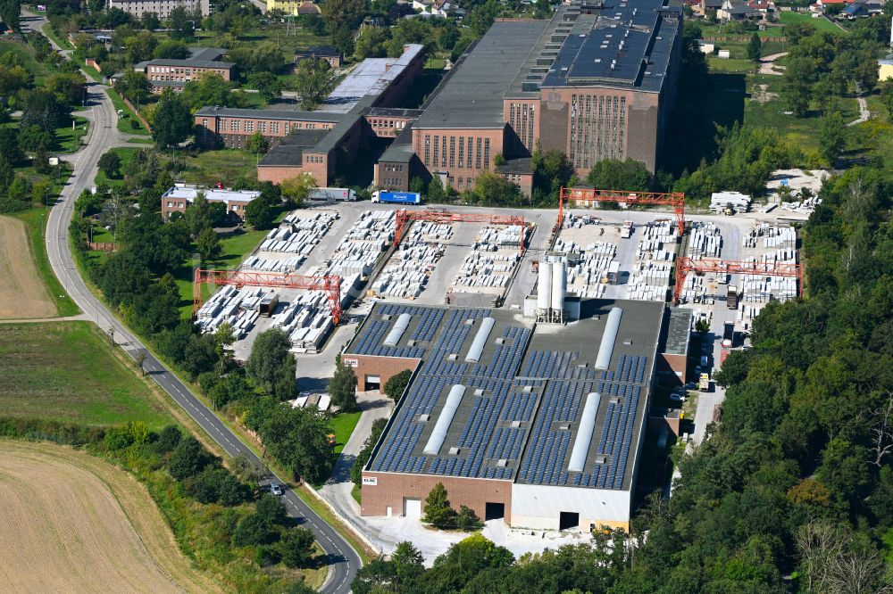 Vockerode von oben - Werksgelände ELBE delcon Spannbetondecken Vertriebs GmbH in Vockerode im Bundesland Sachsen-Anhalt, Deutschland