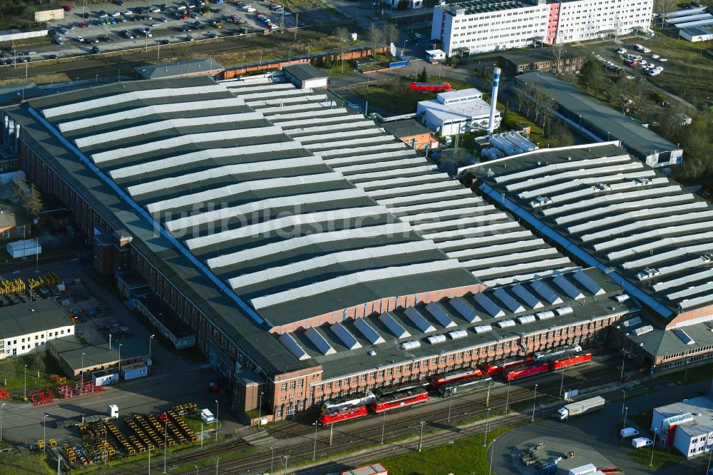 Dessau aus der Vogelperspektive: Werksgelände der DB Fahrzeuginstandhaltung GmbH in Dessau im Bundesland Sachsen-Anhalt, Deutschland