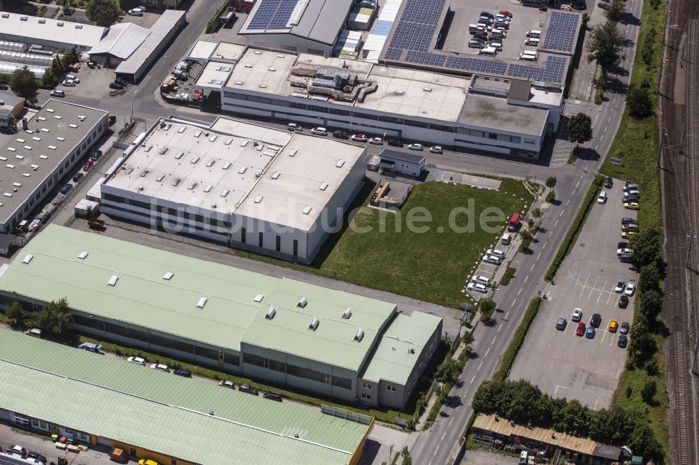 Luftbild Villach - Werksgelände der Henelit Lackfabrik GmbH in Villach in Kärnten, Österreich