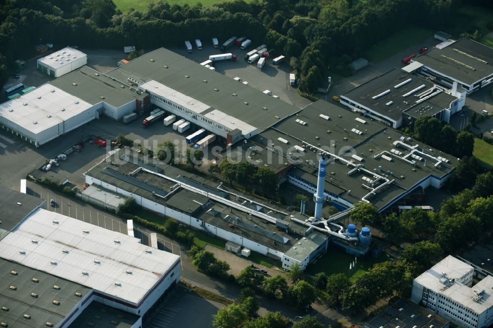 Schenefeld von oben - Werksgelände der Hermes Schleifmittel GmbH & CO. KG im Industriegebiet am Osterbrooksweg in Schenefeld im Bundesland Schleswig-Holstein