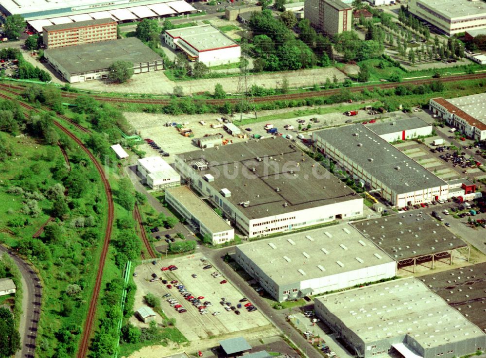 Luftaufnahme Berlin - Werksgelände der HMP Heidenhain Microprint GmbH in Berlin, Deutschland