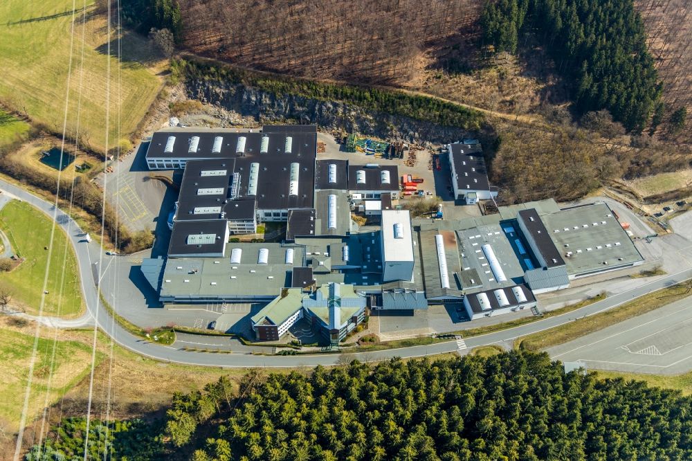 Luftbild Eslohe (Sauerland) - Werksgelände der KettenWulf Betriebs GmbH in Eslohe (Sauerland) im Bundesland Nordrhein-Westfalen, Deutschland