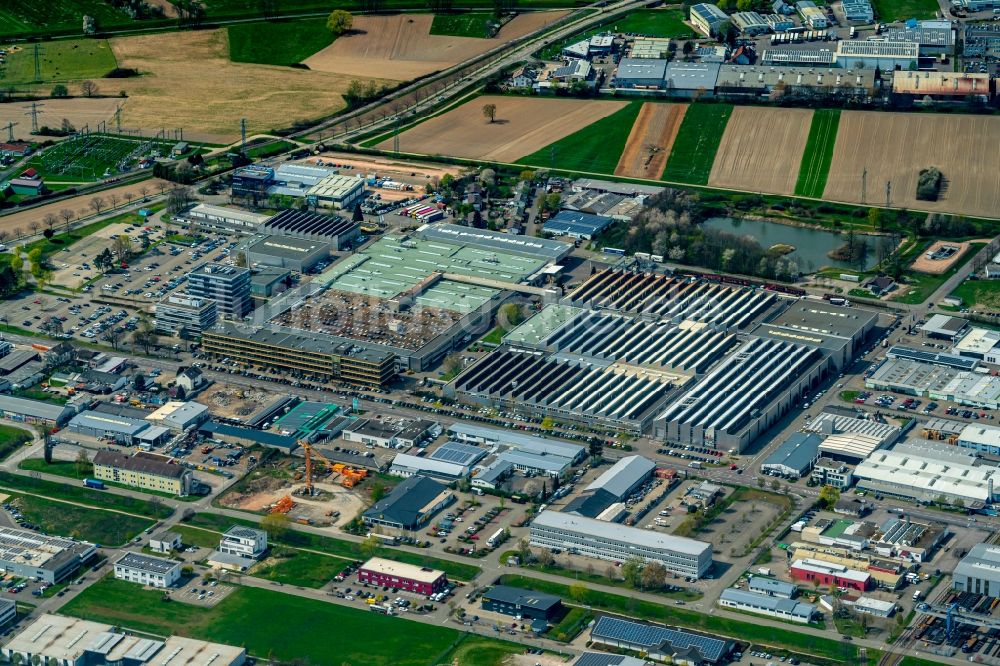 Luftaufnahme Bühl - Werksgelände der LuK GmbH & Co. KG in Bühl im Bundesland Baden-Württemberg, Deutschland