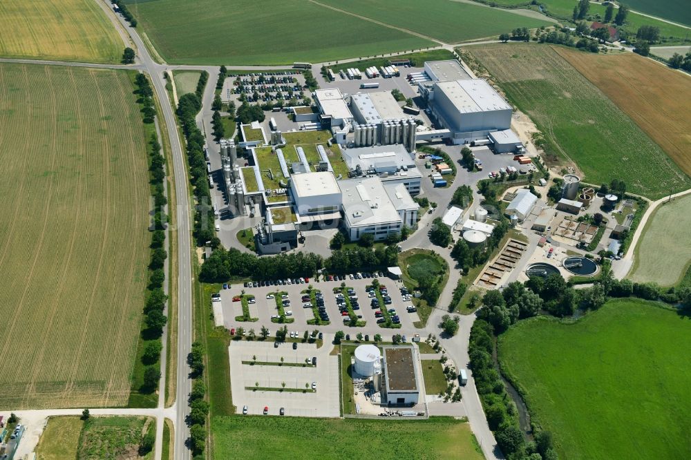 Bissingen aus der Vogelperspektive: Werksgelände der Molkerei Gropper GmbH & Co. KG in Bissingen im Bundesland Bayern, Deutschland