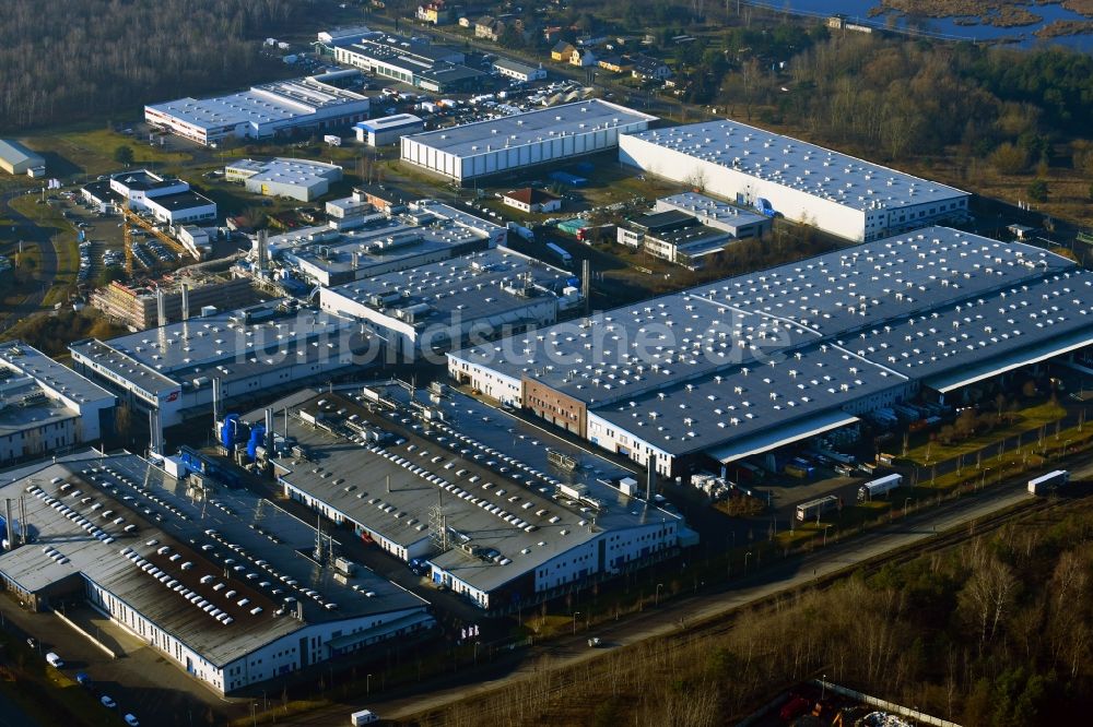 Luftbild Oranienburg - Werksgelände der ORAFOL Europe GmbH in Oranienburg im Bundesland Brandenburg, Deutschland