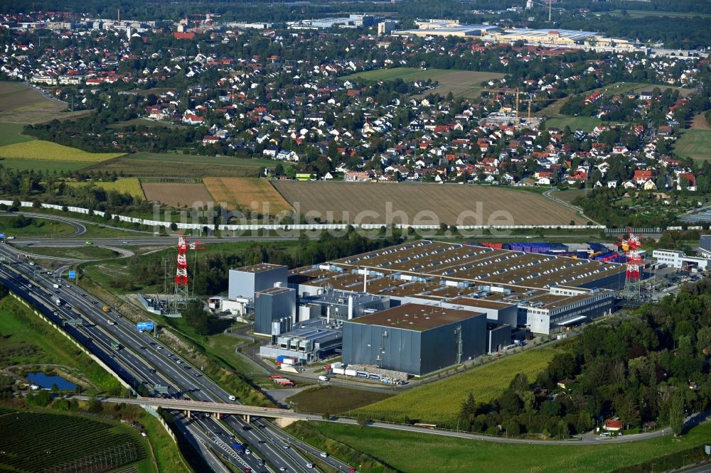 Luftbild München - Werksgelände der Paulaner Brauerei im Ortsteil Lochhausen in München im Bundesland Bayern, Deutschland