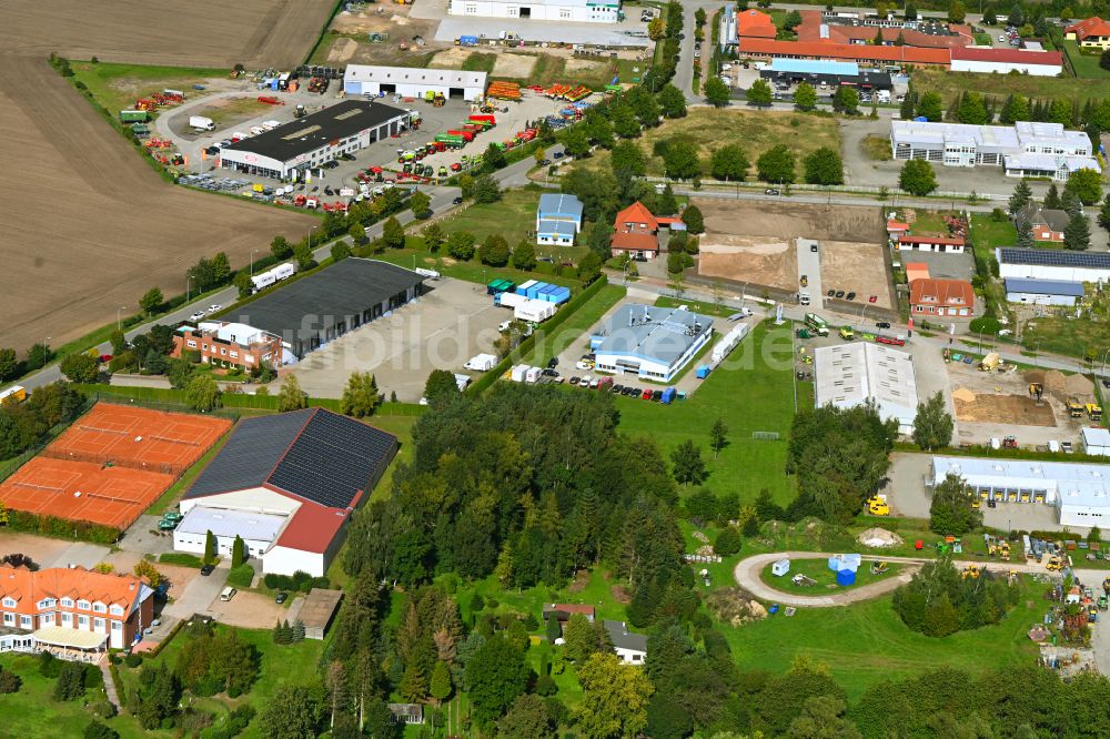 Demmin von oben - Werksgelände der peenelack GmbH & Co. KG in Demmin im Bundesland Mecklenburg-Vorpommern, Deutschland