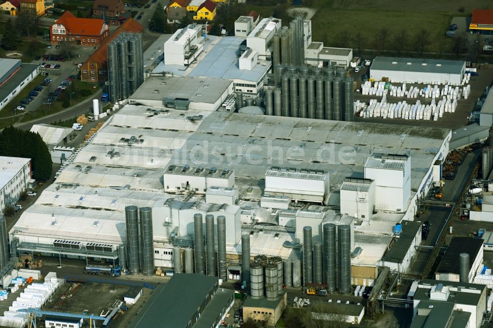 Luftbild Weißandt-Gölzau - Werksgelände der POLIFILM GmbH in Weißandt-Gölzau im Bundesland Sachsen-Anhalt, Deutschland