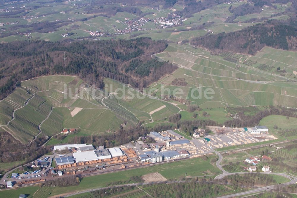 Achern von oben - Werksgelände der Sägewerke im Ortsteil Oberachern in Achern im Bundesland Baden-Württemberg