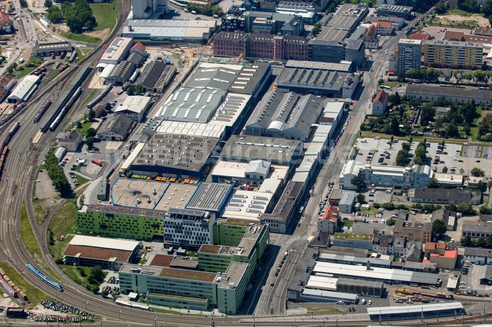 Graz aus der Vogelperspektive: Werksgelände der Siemens AG im Ortsteil Gries in Graz in Steiermark, Österreich