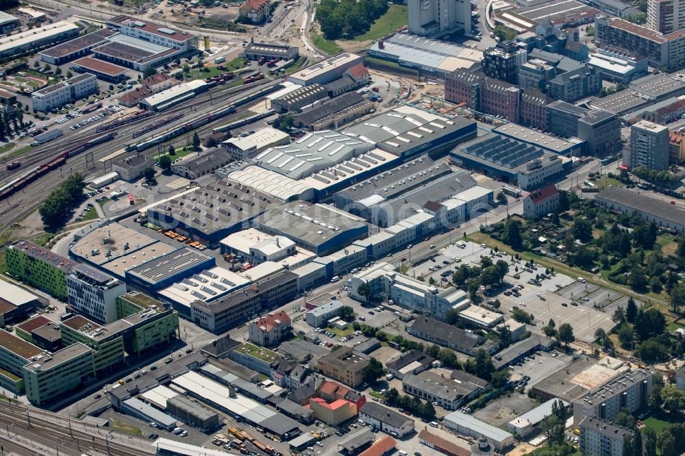 Luftaufnahme Graz - Werksgelände der Siemens AG im Ortsteil Gries in Graz in Steiermark, Österreich
