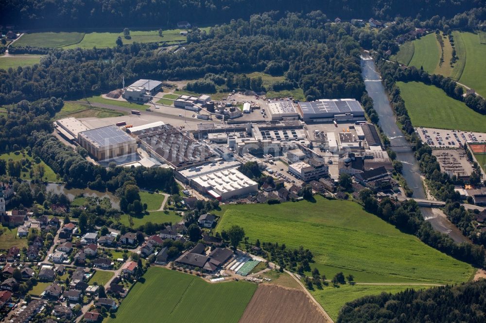 Attnang-Puchheim von oben - Werksgelände S. Spitz GmbH in Attnang-Puchheim in Oberösterreich, Österreich