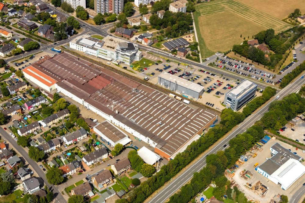 Neukirchen-Vluyn von oben - Werksgelände der Trox GmbH am Heinrich-Trox-Platz in Neukirchen-Vluyn im Bundesland Nordrhein-Westfalen, Deutschland