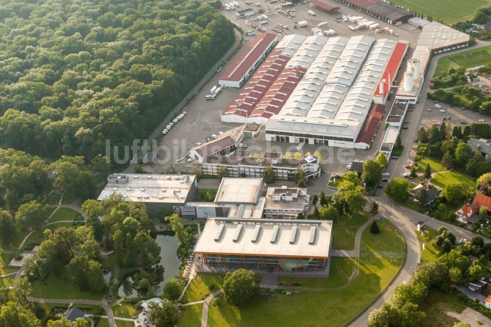 Luftaufnahme Rheinau - Werksgelände der WeberHaus GmbH & Co. KG im Ortsteil Linx in Rheinau im Bundesland Baden-Württemberg, Deutschland