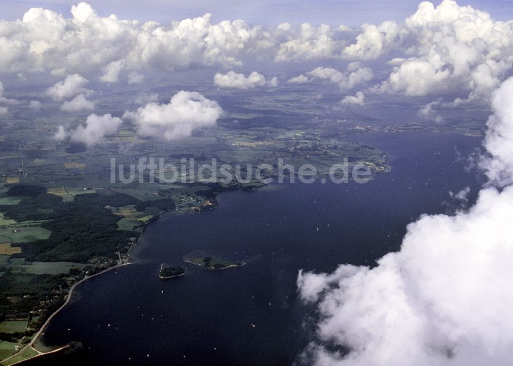 Glücksburg aus der Vogelperspektive: Wetterlage mit Wolkenbildung in Glücksburg im Bundesland Schleswig-Holstein