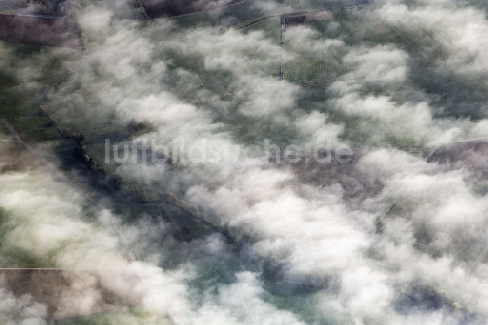 Luftaufnahme Marbach - Wetterlage mit Wolkenbildung in Marbach im Bundesland Hessen, Deutschland