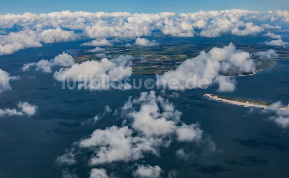 Norddorf von oben - Wetterlage mit Wolkenbildung in Norddorf im Bundesland Schleswig-Holstein, Deutschland