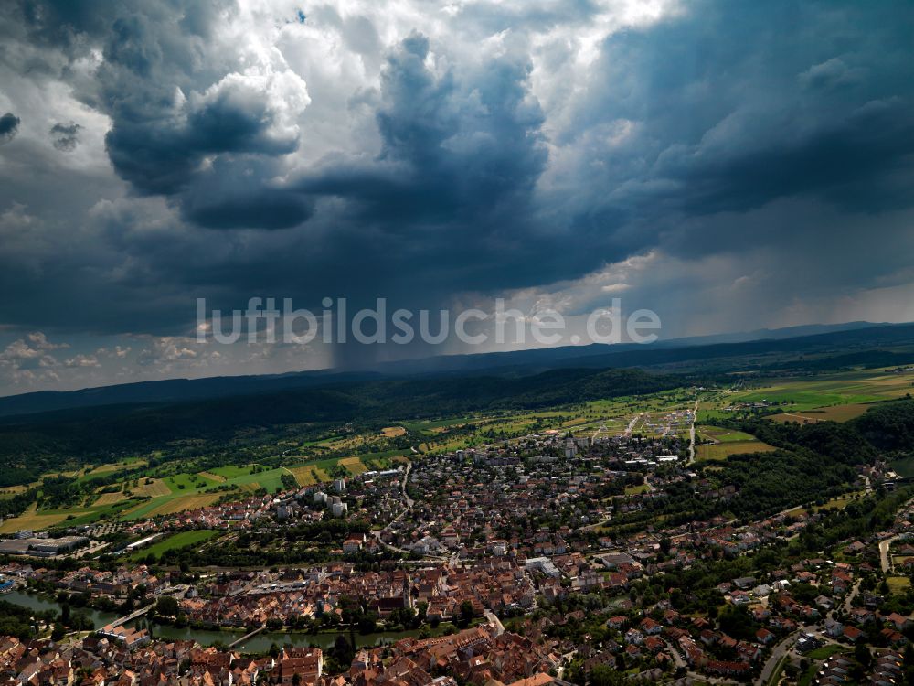 Luftaufnahme Rottenburg am Neckar - Wetterlage mit Wolkenbildung in Rottenburg am Neckar im Bundesland Baden-Württemberg, Deutschland