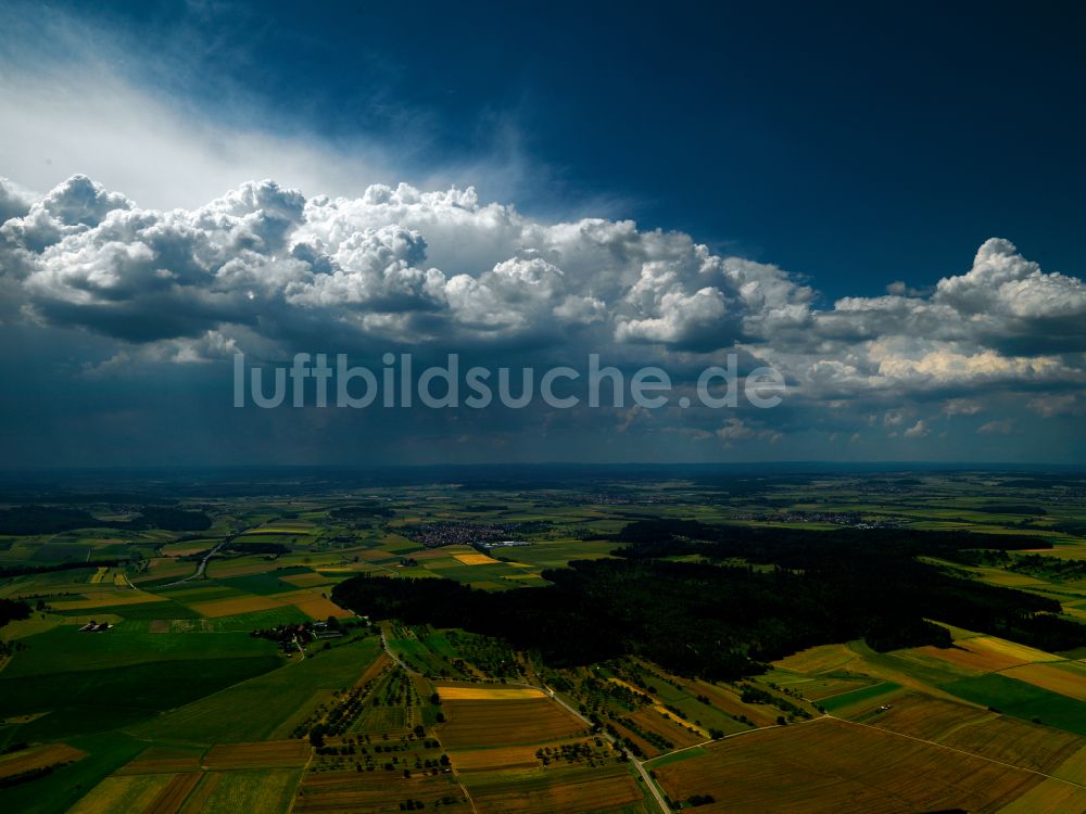 Luftaufnahme Wurmlingen - Wetterlage mit Wolkenbildung in Wurmlingen im Bundesland Baden-Württemberg, Deutschland