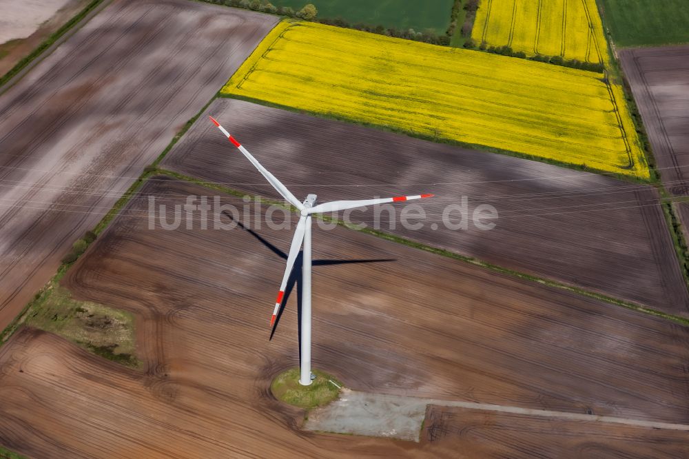 Luftaufnahme Handewitt - Windenergieanlage ( WEA ) auf einem Feld in Handewitt im Bundesland Schleswig-Holstein, Deutschland