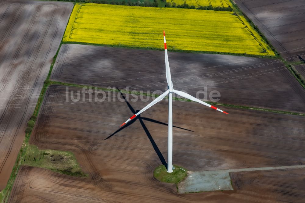 Luftbild Handewitt - Windenergieanlage ( WEA ) auf einem Feld in Handewitt im Bundesland Schleswig-Holstein, Deutschland
