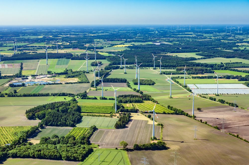 Bargstedt von oben - Windenergieanlagen (WEA) auf einem Feld in Bargstedt im Bundesland Niedersachsen, Deutschland