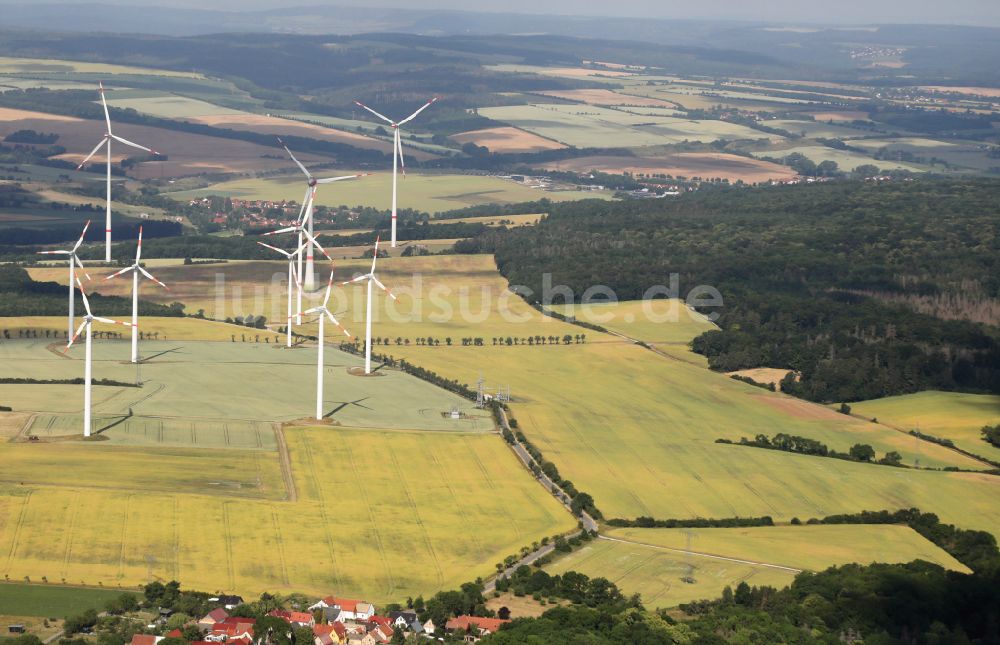 Luftbild Bucha - Windenergieanlagen (WEA) auf einem Feld in Bucha im Bundesland Thüringen, Deutschland