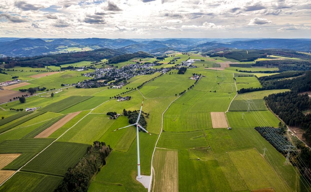 Luftaufnahme Altenbüren - Windenergieanlagen (WEA) - Windrad- auf einem Feld in Altenbüren im Bundesland Nordrhein-Westfalen, Deutschland