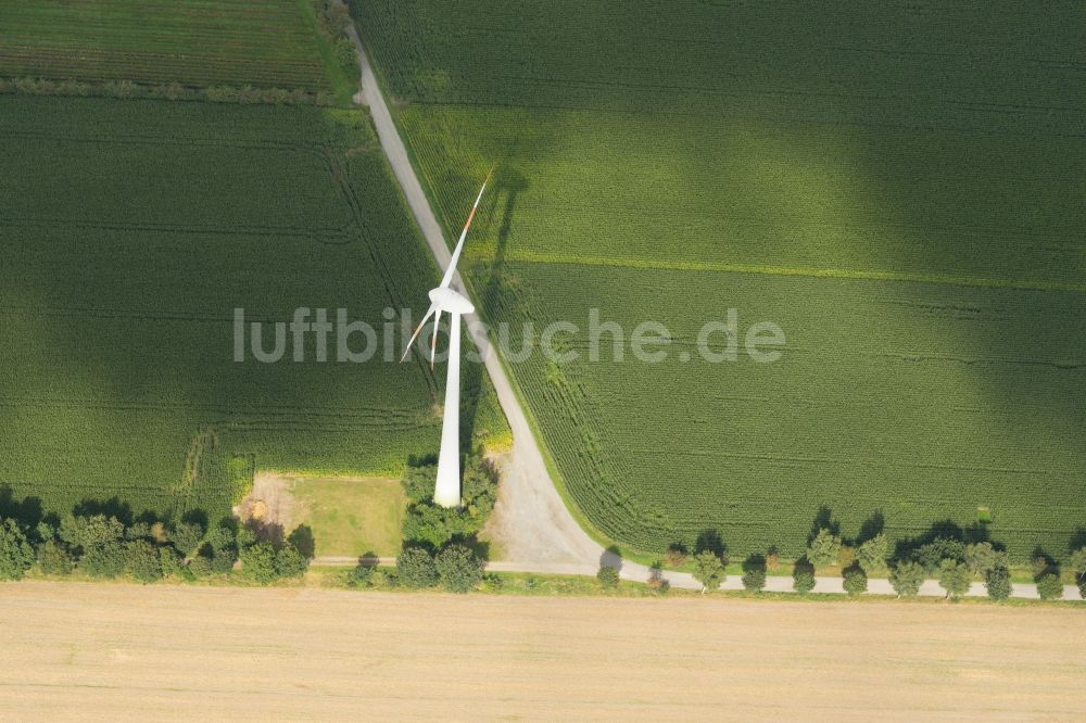 Deinste aus der Vogelperspektive: Windenergieanlagen (WEA) - Windrad- auf einem Feld in Deinste im Bundesland Niedersachsen, Deutschland
