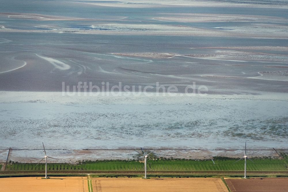 Luftbild Friedrich-Wilhelm-Lübke-Koog - Windenergieanlagen (WEA) - Windrad- auf einem Feld in Friedrich-Wilhelm-Lübke-Koog im Bundesland Schleswig-Holstein, Deutschland