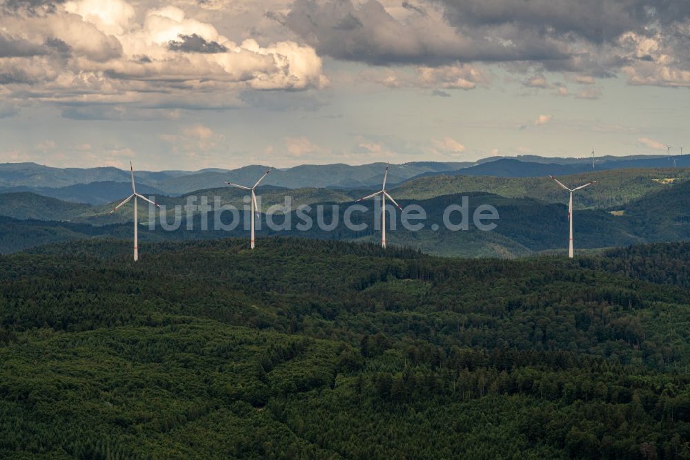 Luftaufnahme Ettenheimmünster - Windenergieanlagen (WEA) - Windrad- in einem Waldstück in Ettenheimmünster im Bundesland Baden-Württemberg, Deutschland