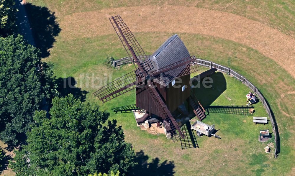 Luftaufnahme Braunschweig - Windmühle Bockwindmühle Victoria Luise Riddagshausen in Braunschweig im Bundesland Niedersachsen, Deutschland