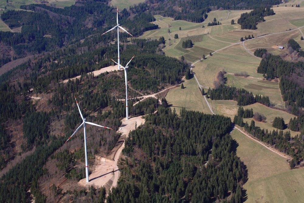 Luftaufnahme Hasel - Windpark auf dem Bergrücken Glaserkopf im Südschwarzwald in Hasel im Bundesland Baden-Württemberg