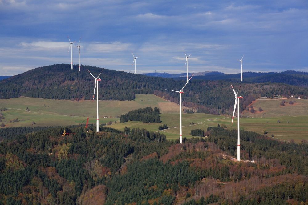 Luftbild Hasel - Windparks im Südschwarzwald auf dem Glaserkopf bei Hasel im Bundesland Baden-Württemberg und Rohrenkopf (dahinter) bei Gersbach
