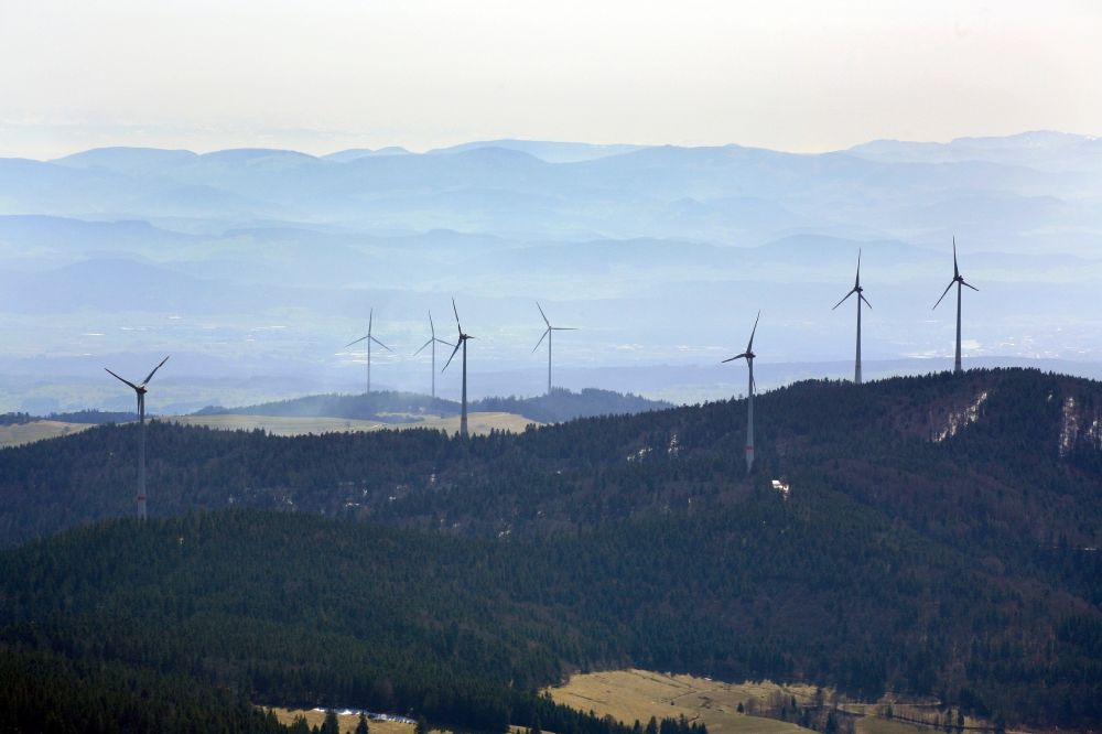 Luftaufnahme Schopfheim - Windparks im Südschwarzwald auf dem Rohrenkopf bei Gersbach und dem Glaserkopf bei Hasel im Bundesland Baden-Württemberg