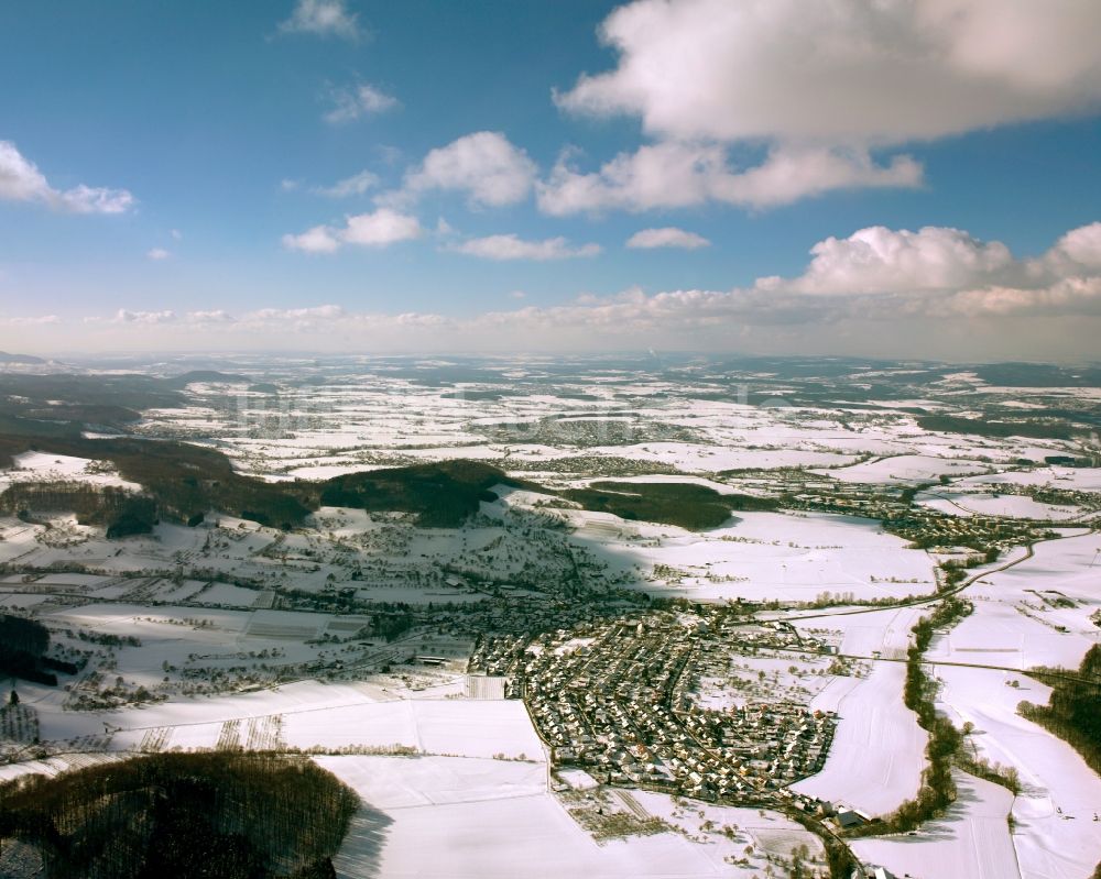 Luftaufnahme Göppingen - Winterlich verschneite Landschaft in Göppingen im Bundesland Baden-Württemberg
