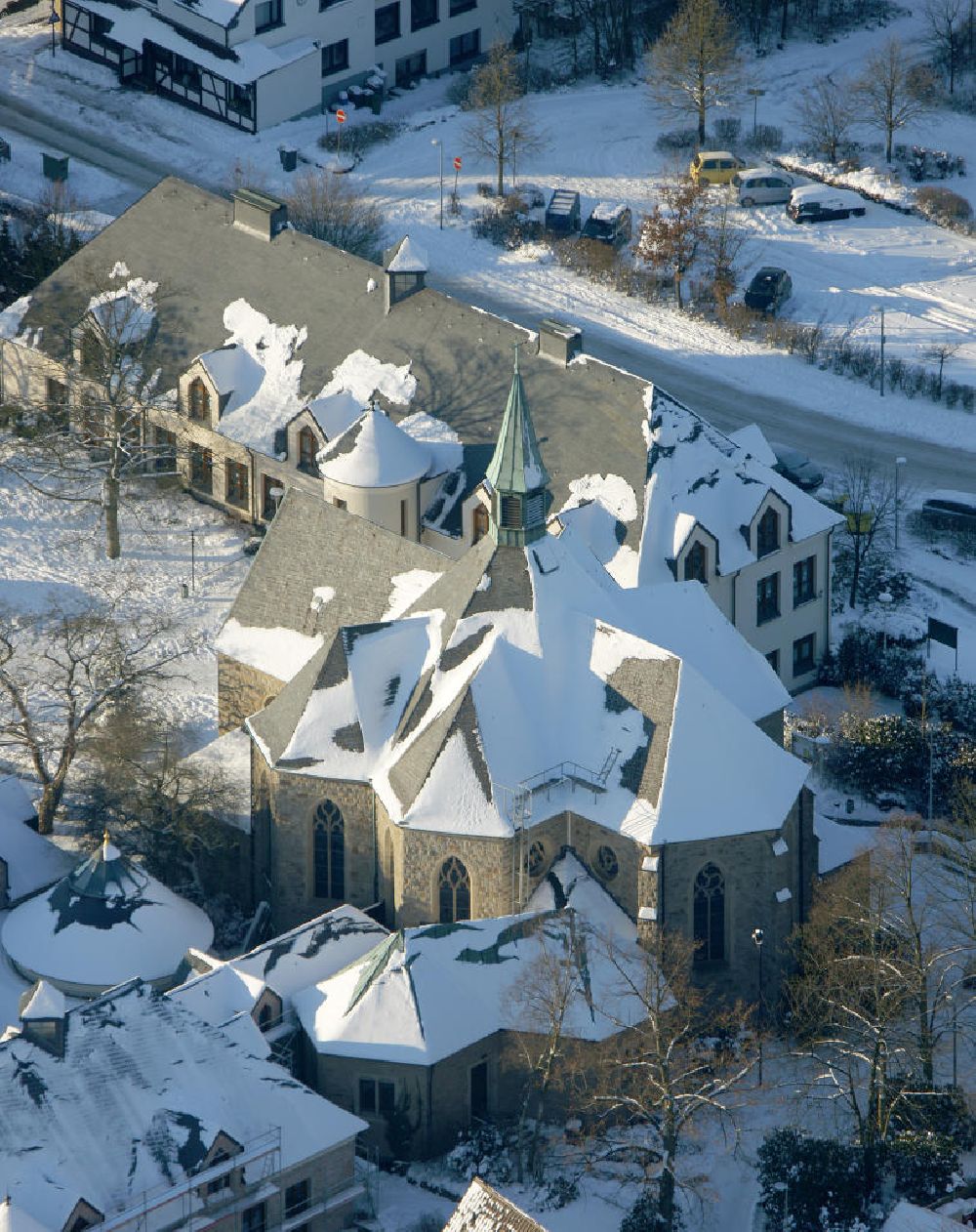 Luftbild Bochum - Winterlich verschneites Kloster Stiepel in Bochum, Nordrhein-Westfalen