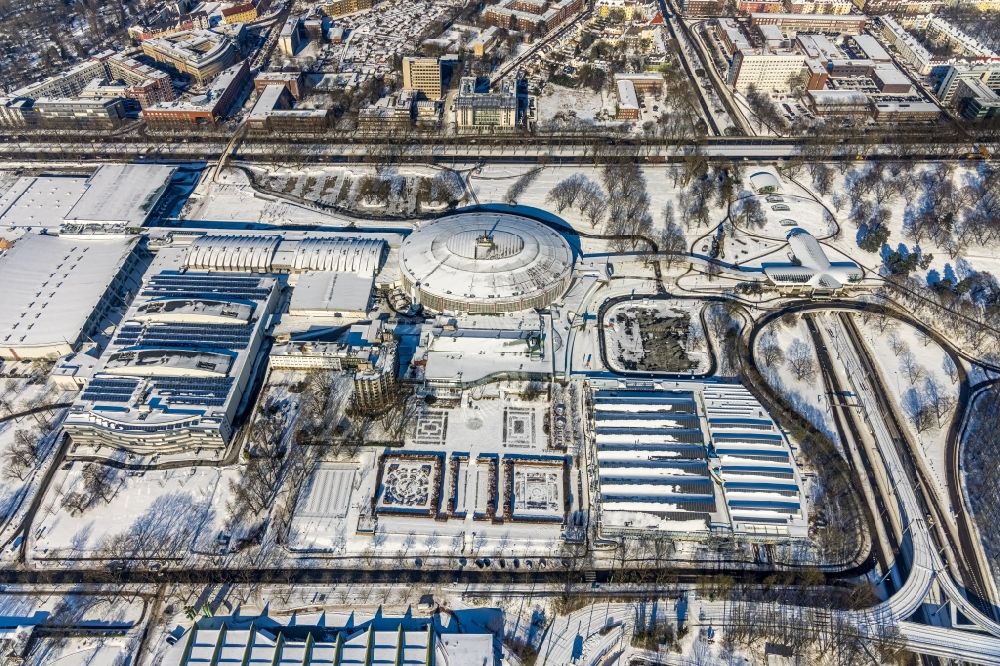 Luftaufnahme Dortmund - Winterluftbild Ausstellungsgelände und Messehallen der Westfalenhallen in Dortmund im Bundesland Nordrhein-Westfalen